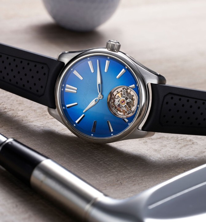 Obrázok z H. Moser & Cie Pioneer Tourbillon Arctic Blue