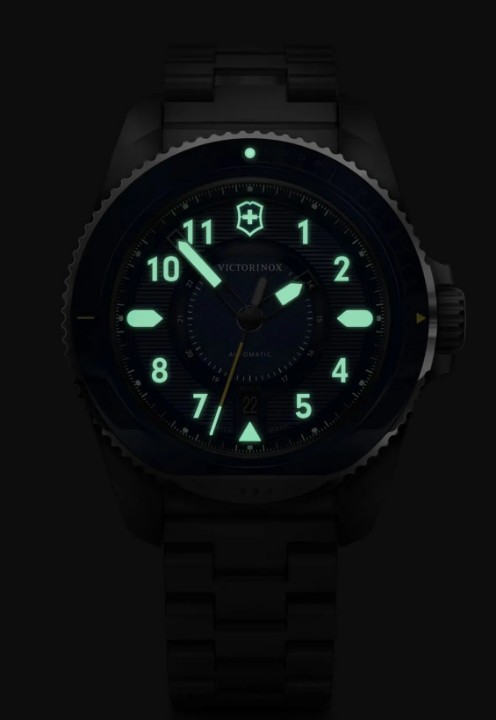 Obrázok z Victorinox Journey 1884 Automatic