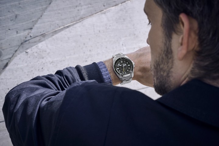 Obrázok z Victorinox Journey 1884 Automatic