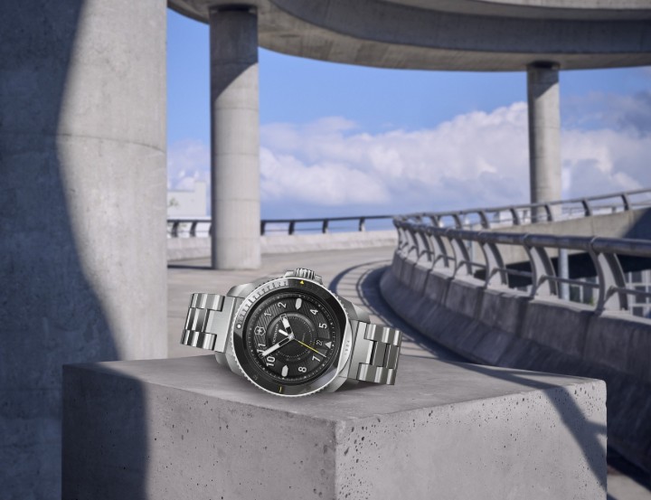 Obrázok z Victorinox Journey 1884 Automatic