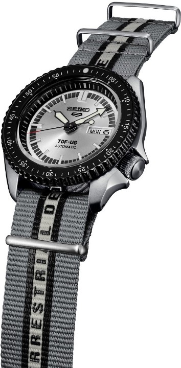 Obrázok z Seiko 5 Sports SKX Sense Style 55th Anniversary Ultraseven Limited Edition