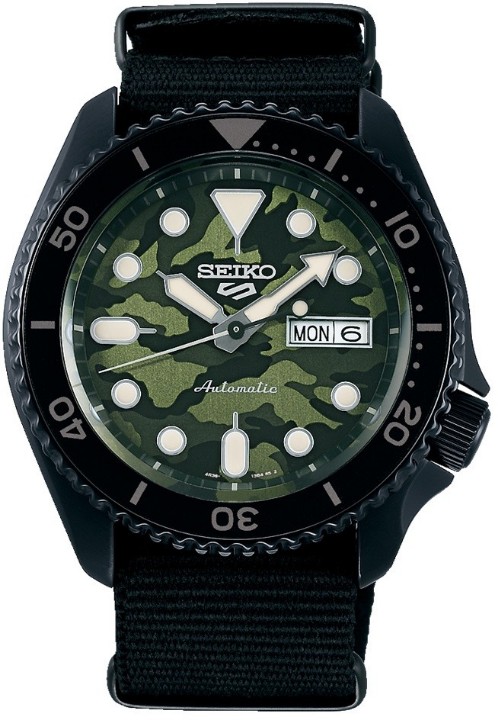 Obrázok z Seiko 5 Sports SKX Street Style