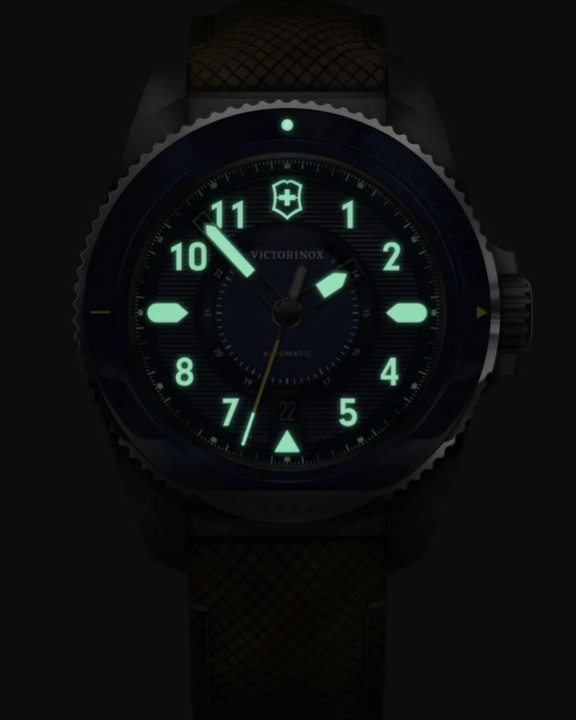 Obrázok z Victorinox Journey 1884 Automatic