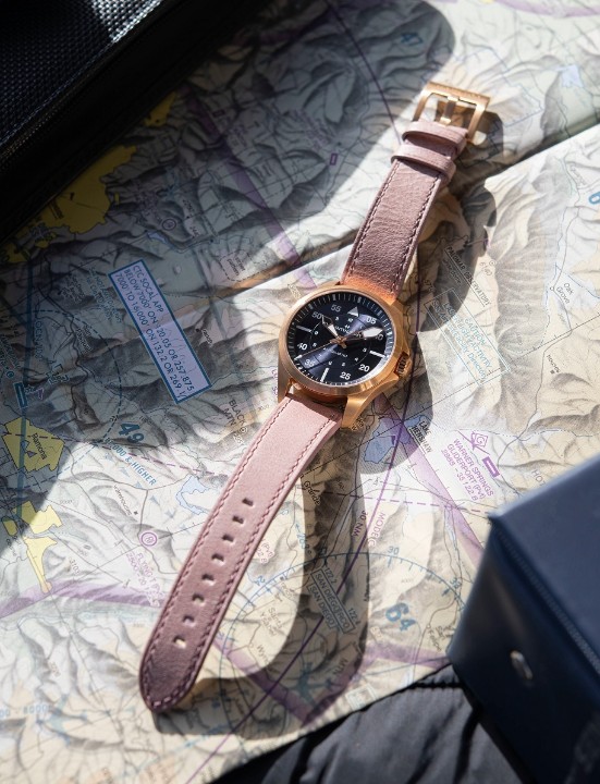 Obrázok z Hamilton Khaki Aviation Pilot Auto