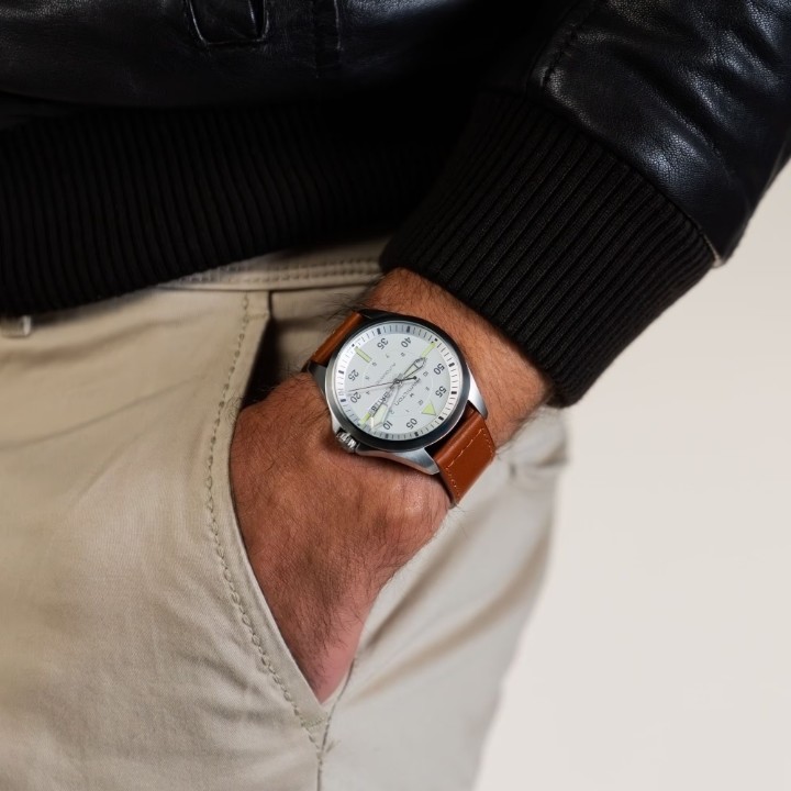 Obrázok z Hamilton Khaki Aviation Pilot Day Date