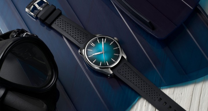 Obrázok z H. Moser & Cie Pioneer Centre Seconds Mega Cool