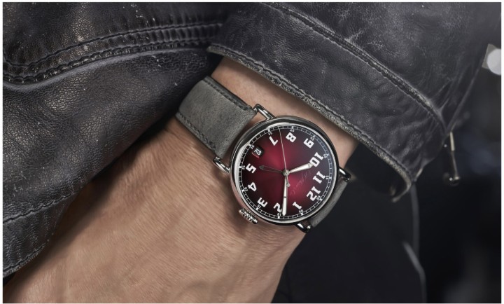 Obrázok z H. Moser & Cie Heritage Dual Time