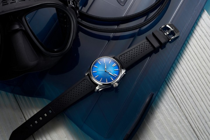 Obrázok z H. Moser & Cie Pioneer Centre Seconds Arctic Blue