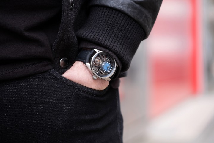 Obrázok z H. Moser & Cie Pioneer Cylindrical Tourbillon Skeleton