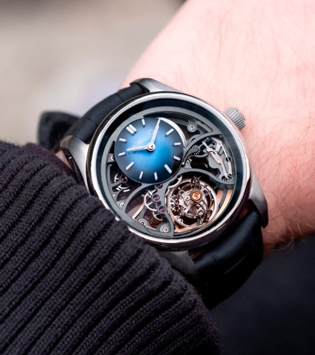 Obrázok z H. Moser & Cie Pioneer Cylindrical Tourbillon Skeleton