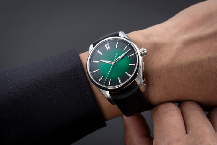 Obrázok z H. Moser & Cie Pioneer Centre Seconds Cosmic Green