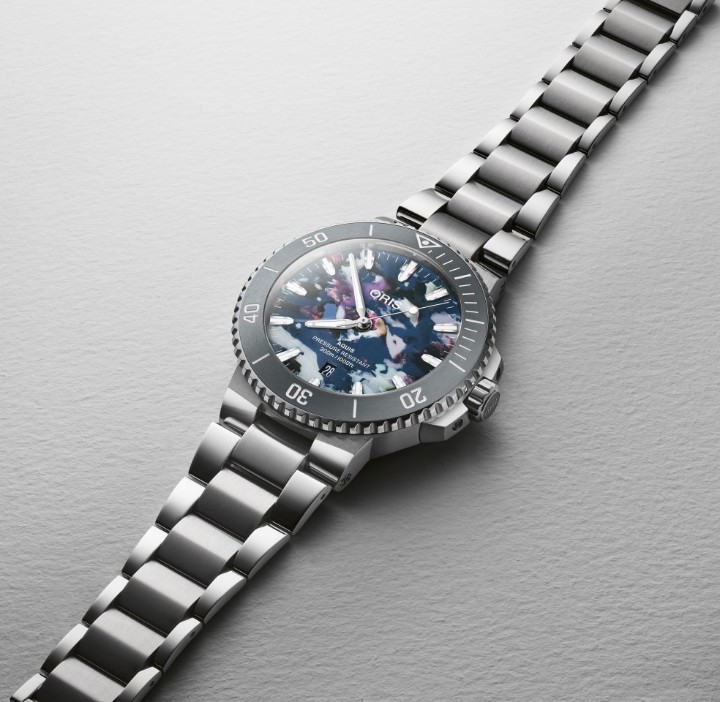 Obrázok z Oris Aquis Date Upcycle