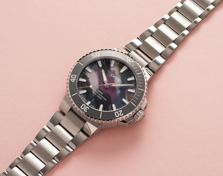 Obrázok z Oris Aquis Date Upcycle