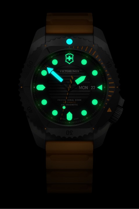 Obrázok z Victorinox Dive Pro Automatic