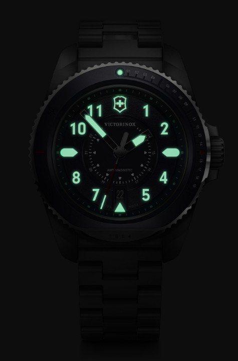 Obrázok z Victorinox Journey 1884 Quartz