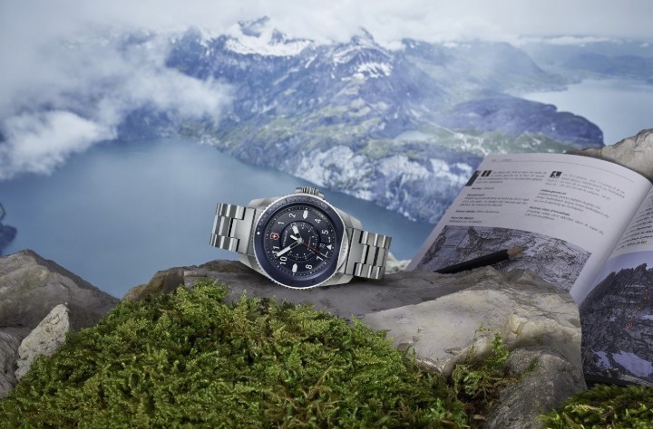 Obrázok z Victorinox Journey 1884 Quartz