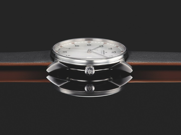 Obrázok z Junghans Form A