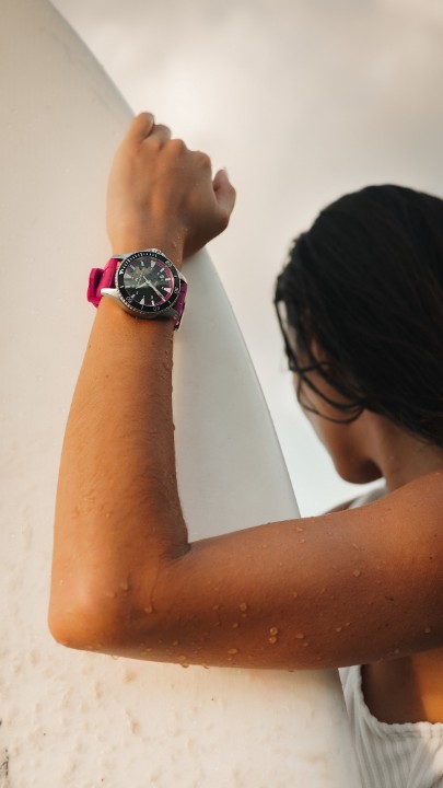 Obrázok z Hamilton Khaki Navy Scuba Auto