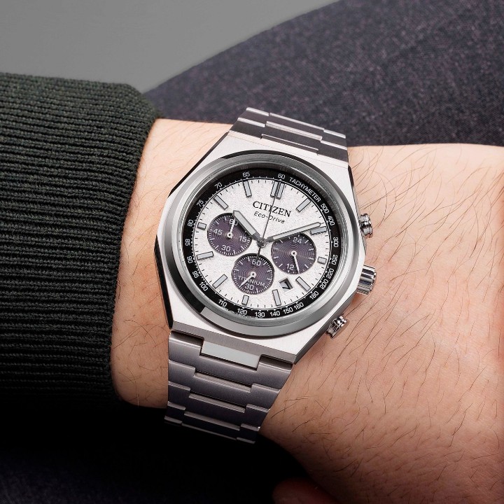 Obrázok z Citizen Super Titanium Eco Drive Chrono