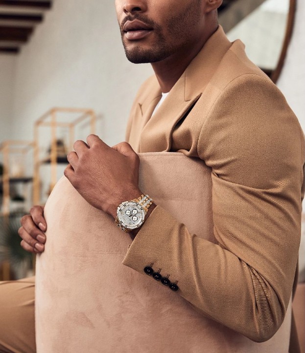 Obrázok z Bulova Crystal Octava