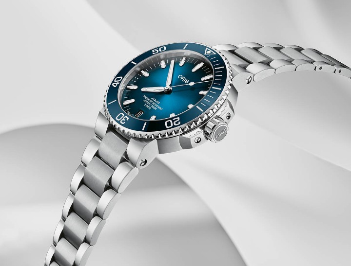 Obrázok z Oris Aquis Date Calibre 400