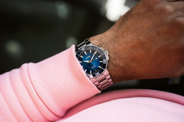 Obrázok z Oris Aquis Date