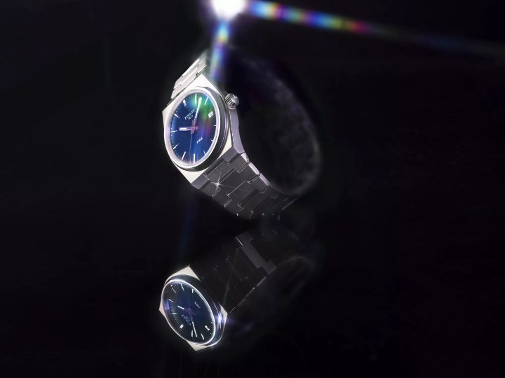 Obrázok z Tissot PRX Quartz