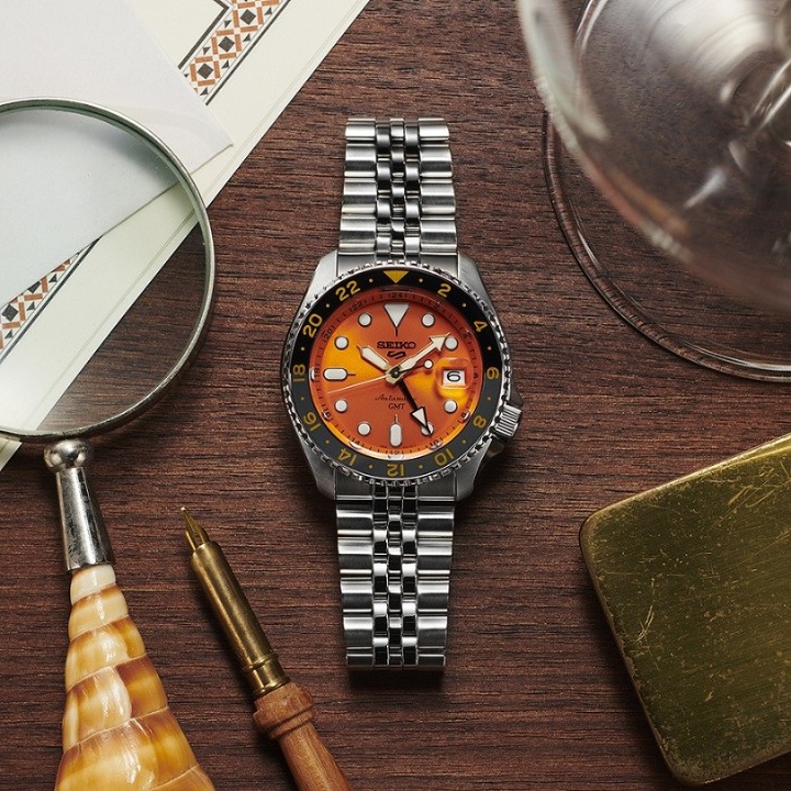 Obrázok z Seiko 5 Sports 'Mikan Orange' GMT