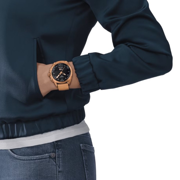 Obrázok z Tissot T-Touch Connect Solar