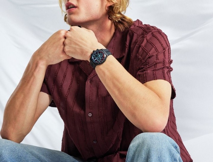 Obrázok z Swatch Crimson Mystique