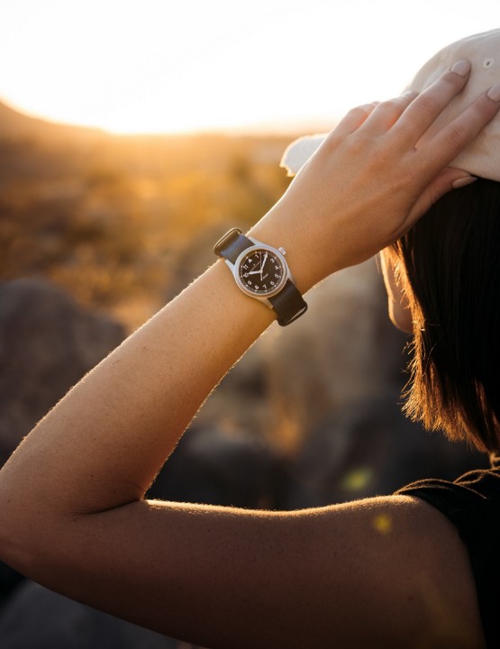 Obrázok z Hamilton Khaki Field Quartz