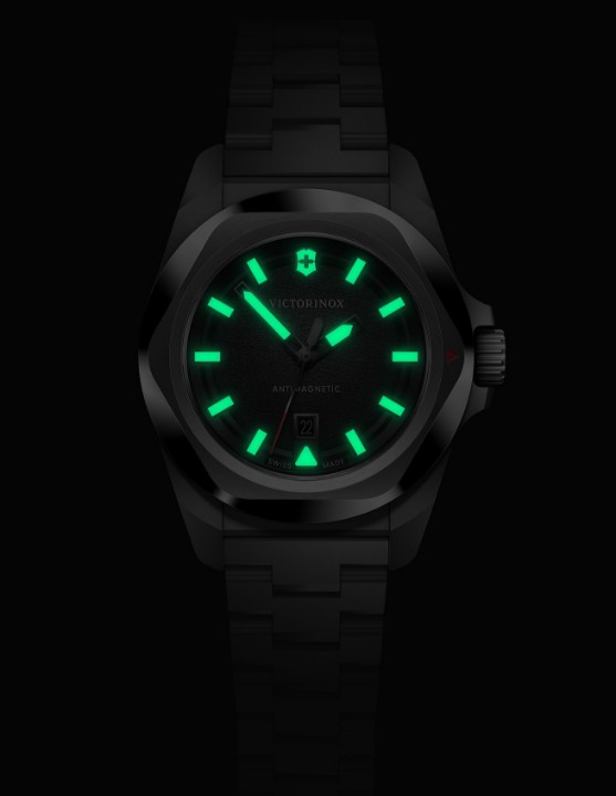 Obrázok z Victorinox I.N.O.X.