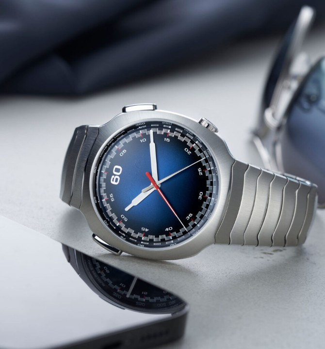 Obrázok z H. Moser & Cie Streamliner Flyback Chronograph Funky Blue