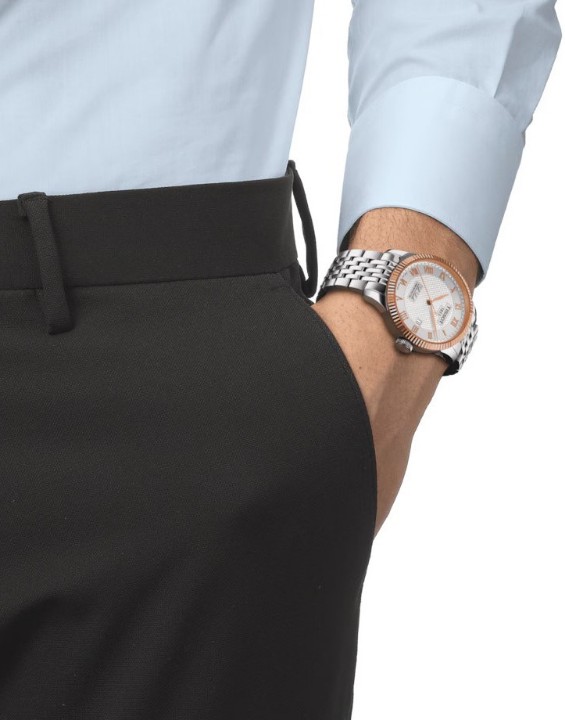 Obrázok z Tissot Le Locle COSC 18k Gold Bezel