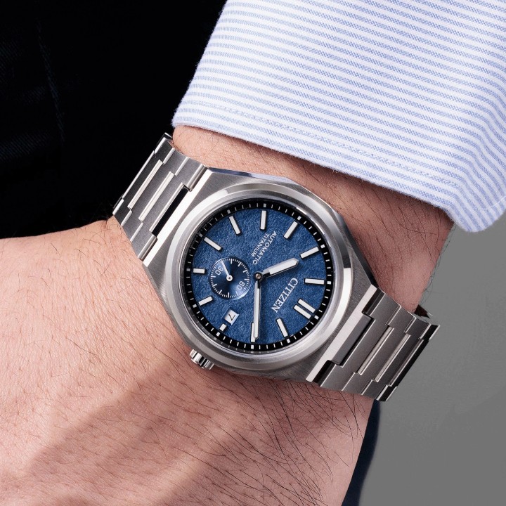 Obrázok z Citizen Super Titanium Small Seconds