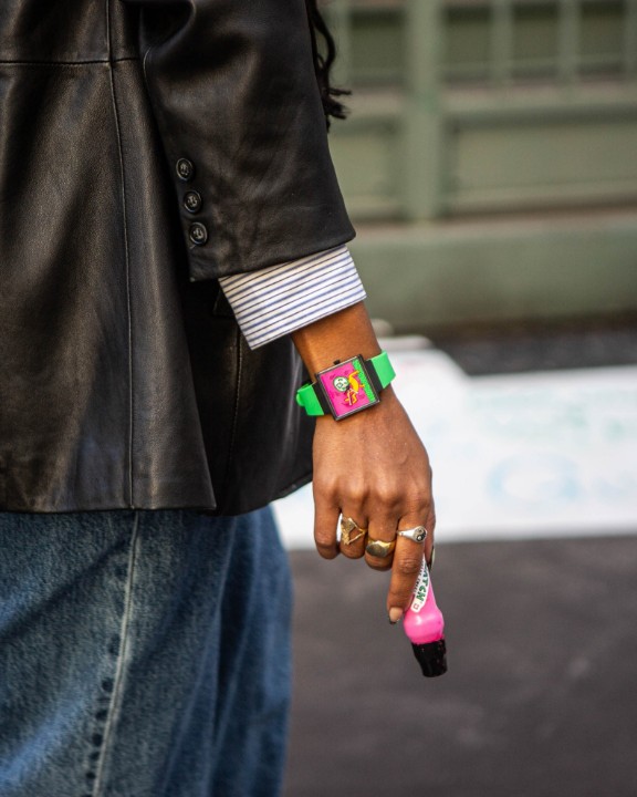 Obrázok z Swatch Breaks Off