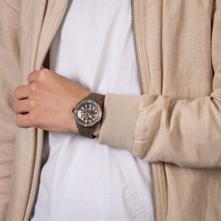 Obrázok z Rado Captain Cook High-Tech Ceramic Skeleton