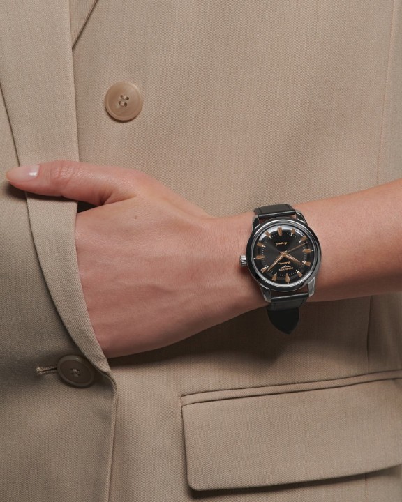 Obrázok z Longines Conquest Heritage