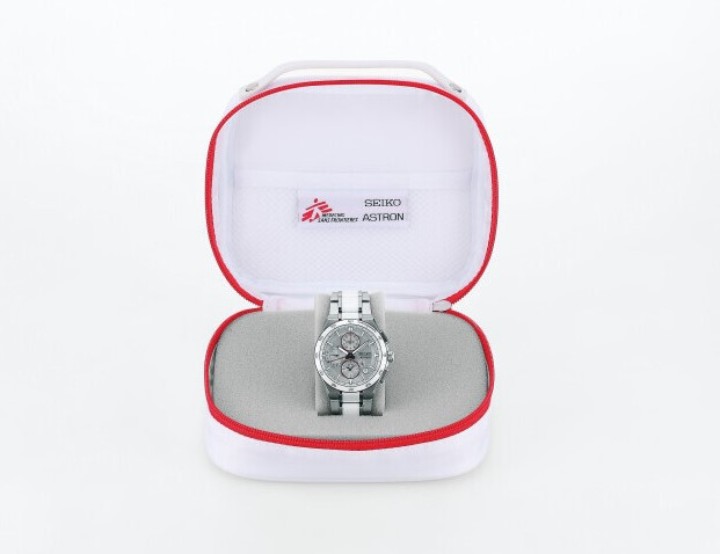 Obrázok z Seiko Astron GPS Solar Médecins Sans Frontières Limited Edition