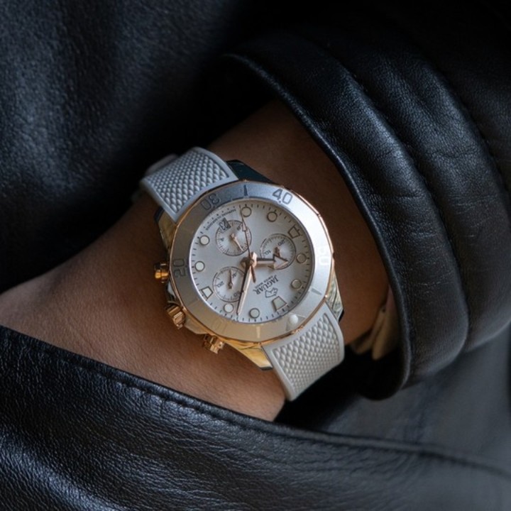 Obrázok z Jaguar Executive Diver