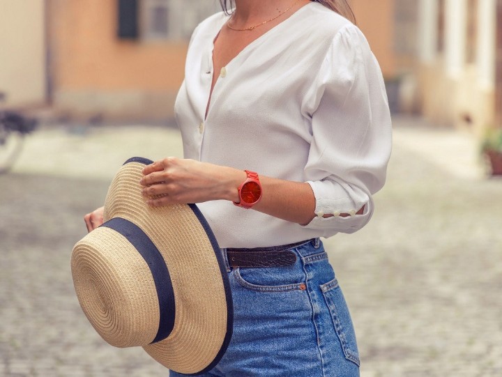 Obrázok z Rado True Thinline Les Couleurs™ Powerful Orange