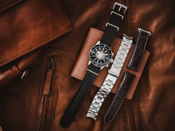 Obrázok z Rado Captain Cook Automatic Chronograph