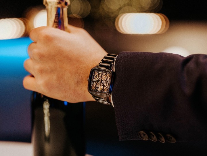 Obrázok z Rado True Square Automatic Open Heart