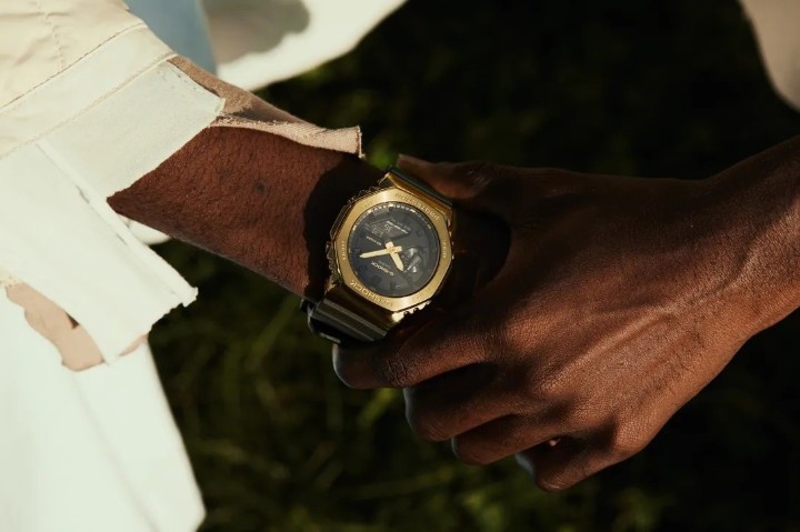 Obrázok z Casio G-Shock G-Steel Black x Gold Series