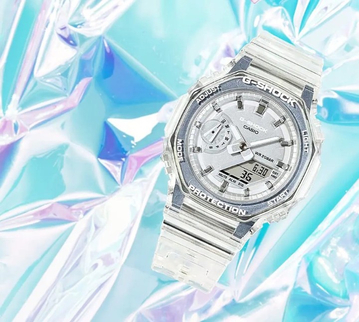 Obrázok z Casio G-Shock Mini Carbon Core Guard Skeleton x Metallic Dial