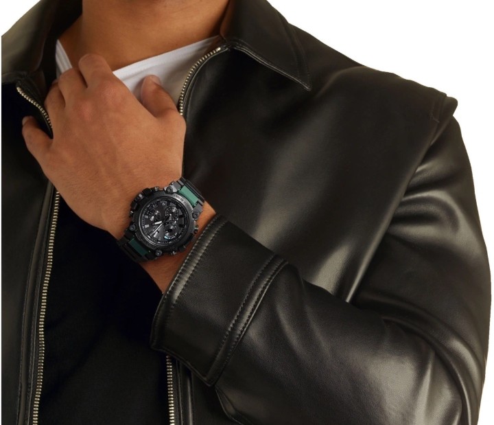 Obrázok z Casio G-Shock MT-G Carbon Core Guard