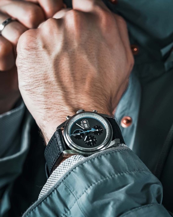 Obrázok z Fortis Stratoliner S-41 Cosmic Gray