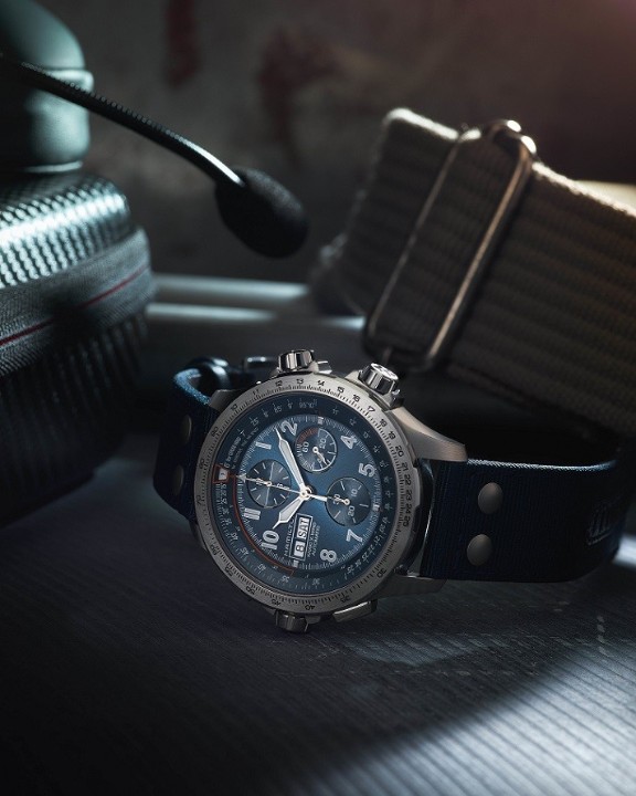 Obrázok z Hamilton Khaki Aviation X-Wind Auto Chrono