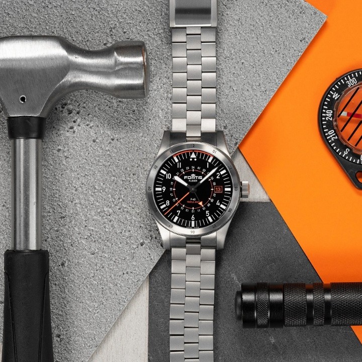 Obrázok z Fortis Flieger F-43 Triple GMT