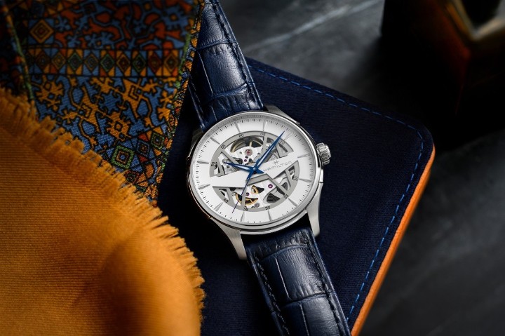 Obrázok z Hamilton Jazzmaster Skeleton